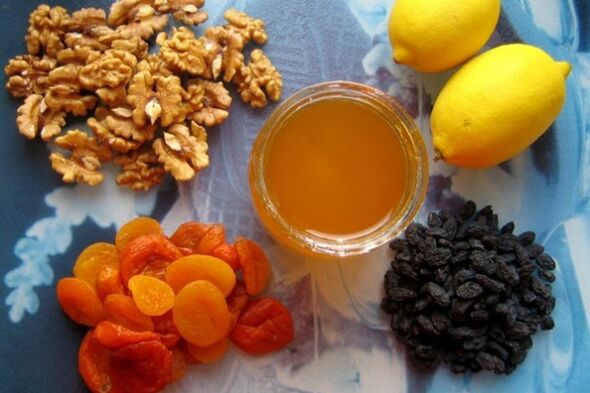 Med i sušeno voće su slatkiši koji povećavaju seksualnu aktivnost muškarca